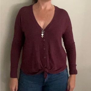 Abercrombie and Fitch women’s V-neck longsleeve